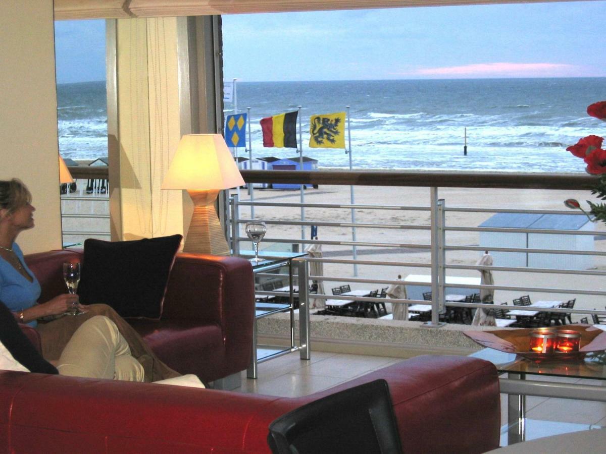 Residentie Albert-1, App.202, Zeelaan 214 德帕内 外观 照片