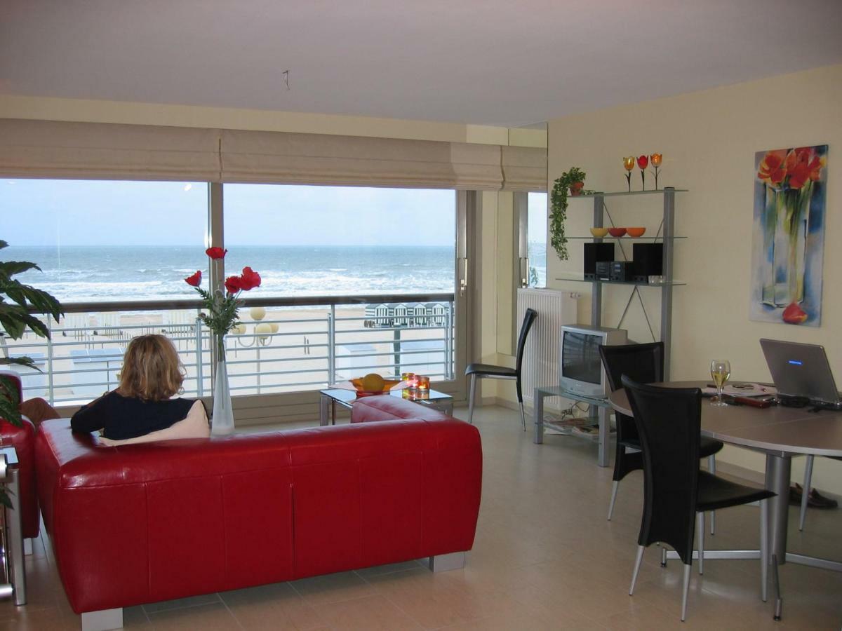 Residentie Albert-1, App.202, Zeelaan 214 德帕内 外观 照片