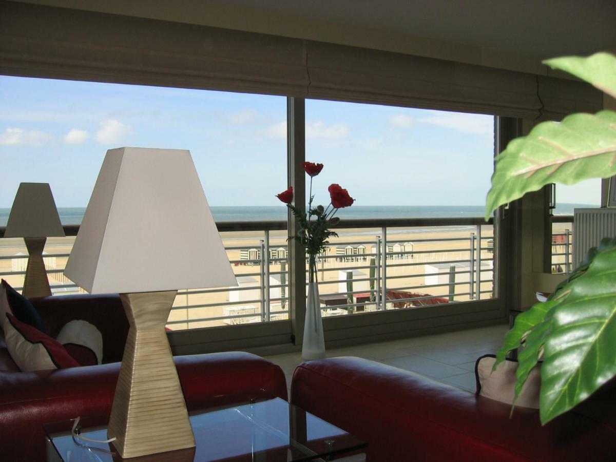 Residentie Albert-1, App.202, Zeelaan 214 德帕内 外观 照片