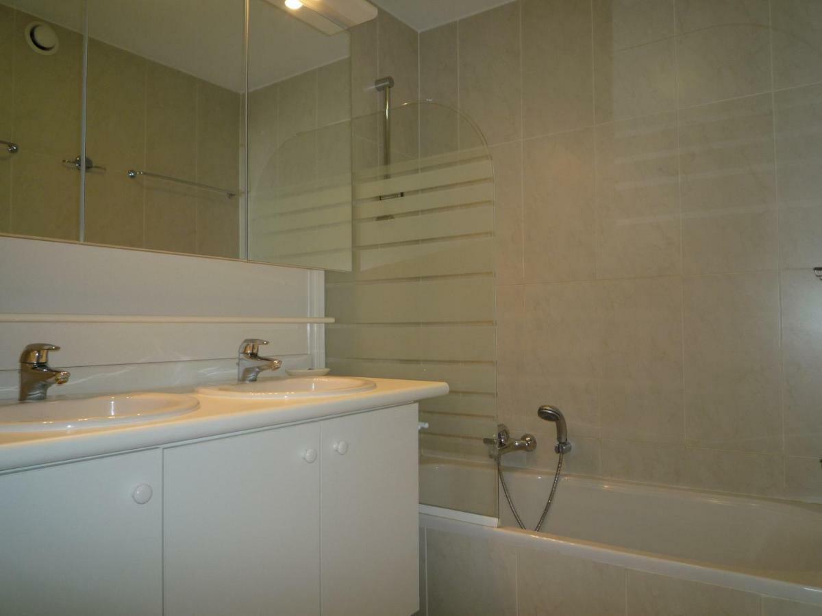 Residentie Albert-1, App.202, Zeelaan 214 德帕内 外观 照片