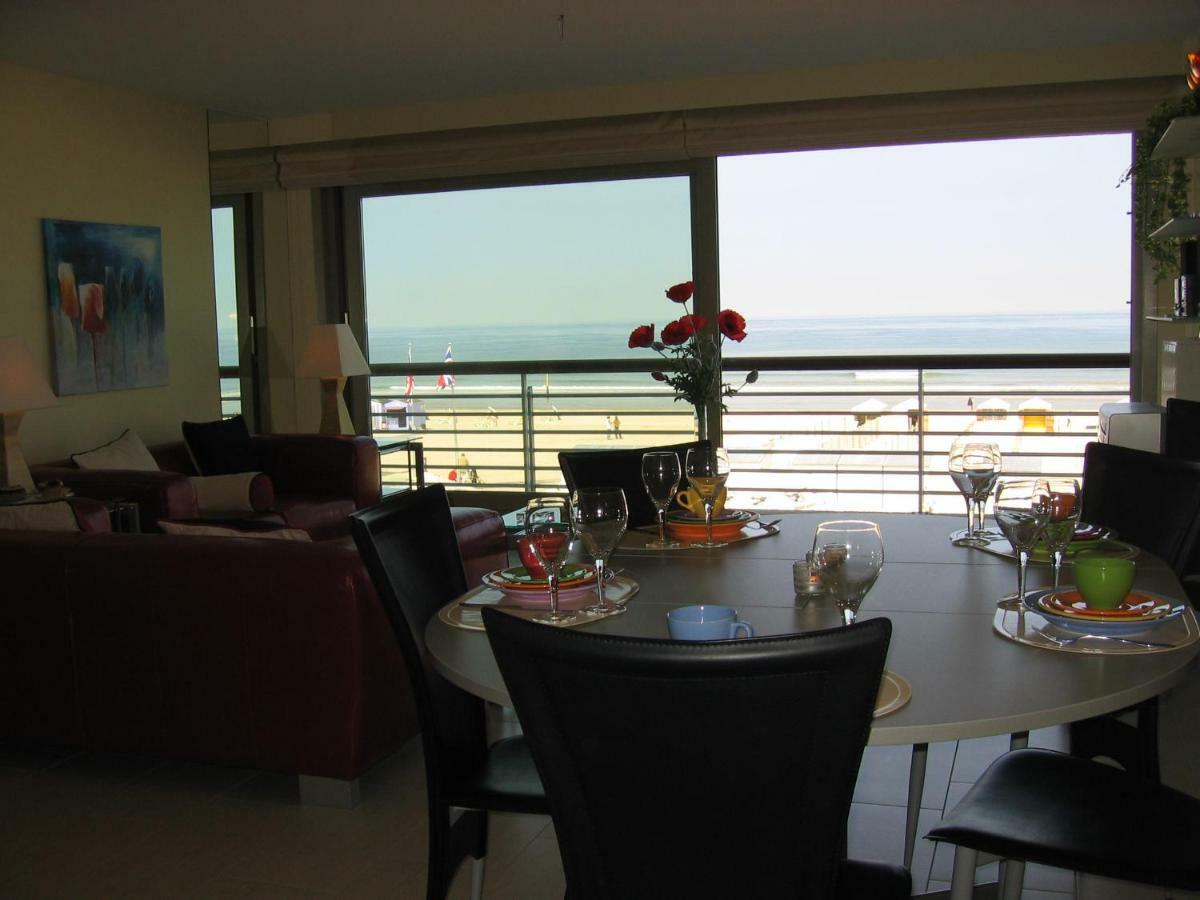 Residentie Albert-1, App.202, Zeelaan 214 德帕内 外观 照片