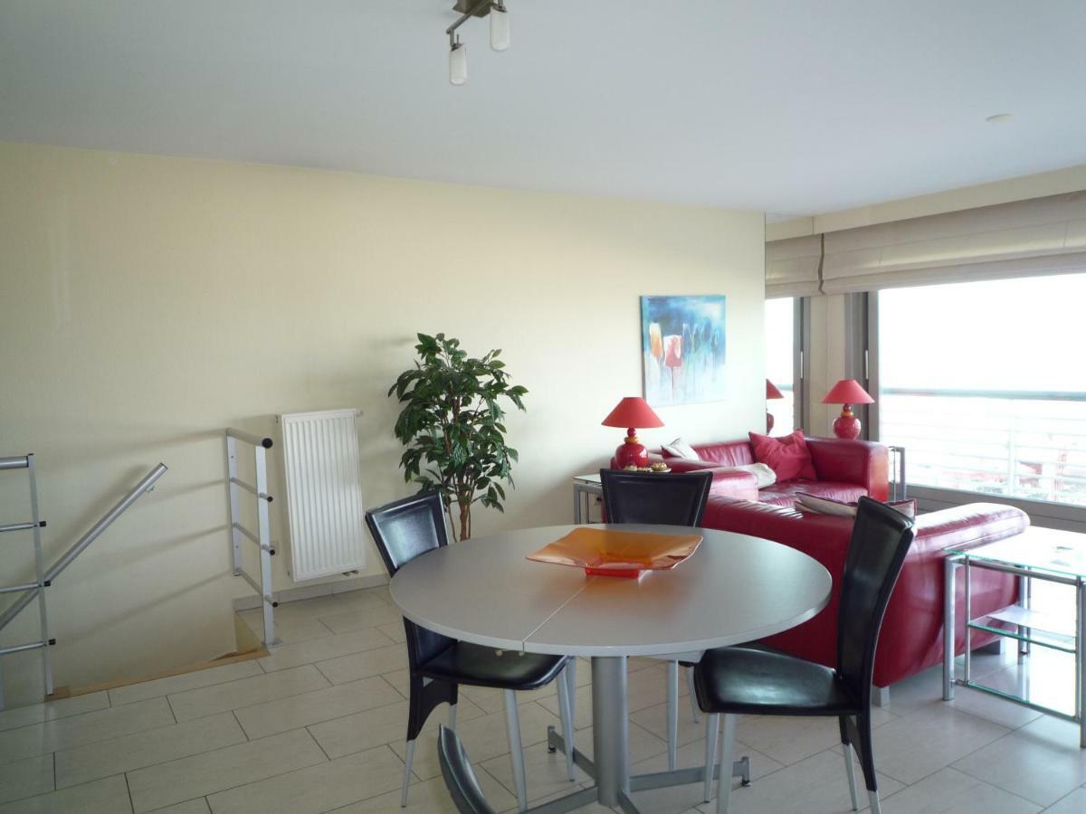 Residentie Albert-1, App.202, Zeelaan 214 德帕内 外观 照片